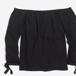 J. CREW | BLACK OFF THE SHOULDER TOP